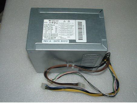 HP 611484-001 adapter