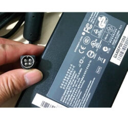 Nieuwe en Hoogwaardige Adapter FSP FSP180-ABAN1